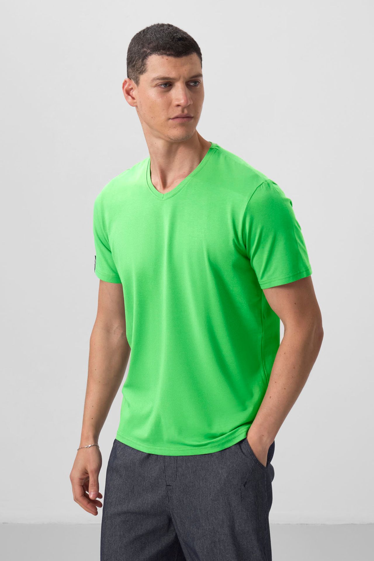 TOMMY Men's V-Neck Short Sleeve T-Shirt 4