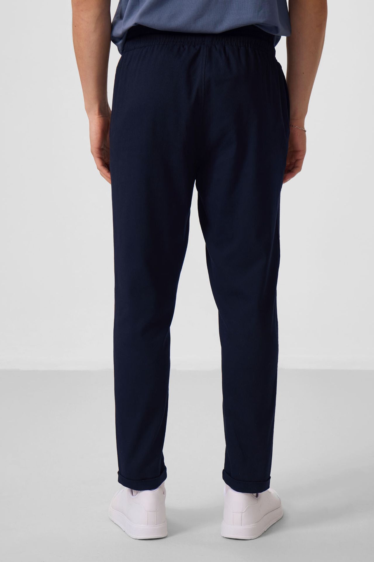TOMMY Men's Straight-leg Gabardine Chinos 5