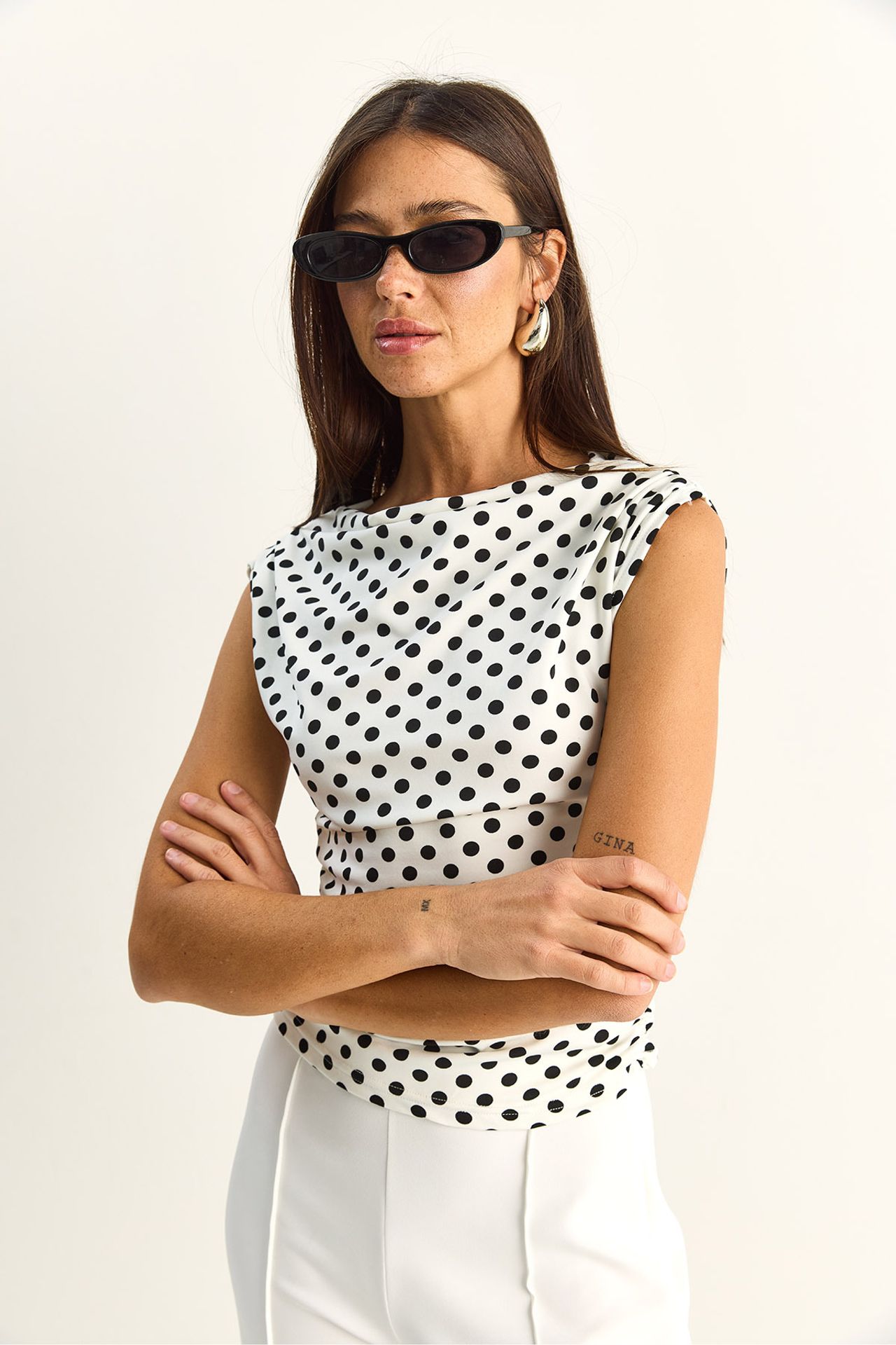 LUCCI Fitted Cowl Neck Polka Dot Blouse 4