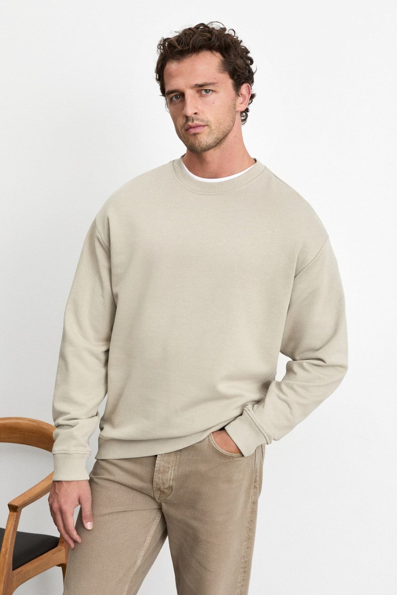 GRIMELANGE Regular Fit Crew Neck Sweatshirt 5