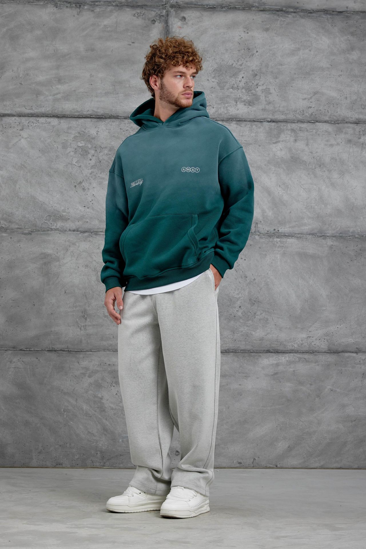 NOMARC Geniş Kesim Kapüşonlu Logolu Cepli Hoodie 5