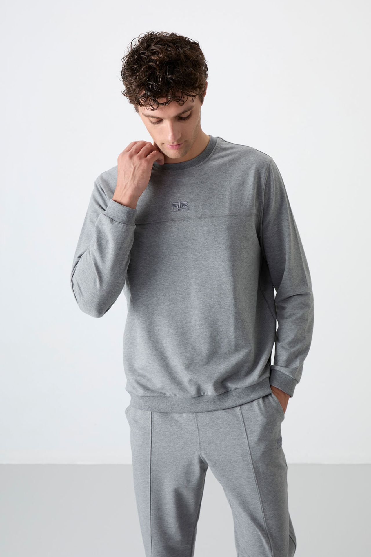 TOMMY Men's Fleece Sweatshirt And Pants Set 2