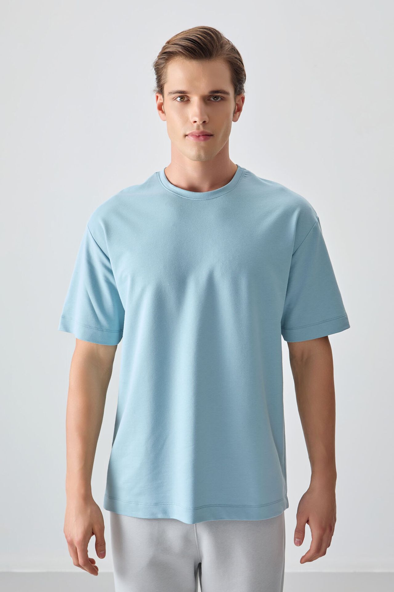 TOMMY Oversized Cotton Blend Crew Neck T-Shirt 4