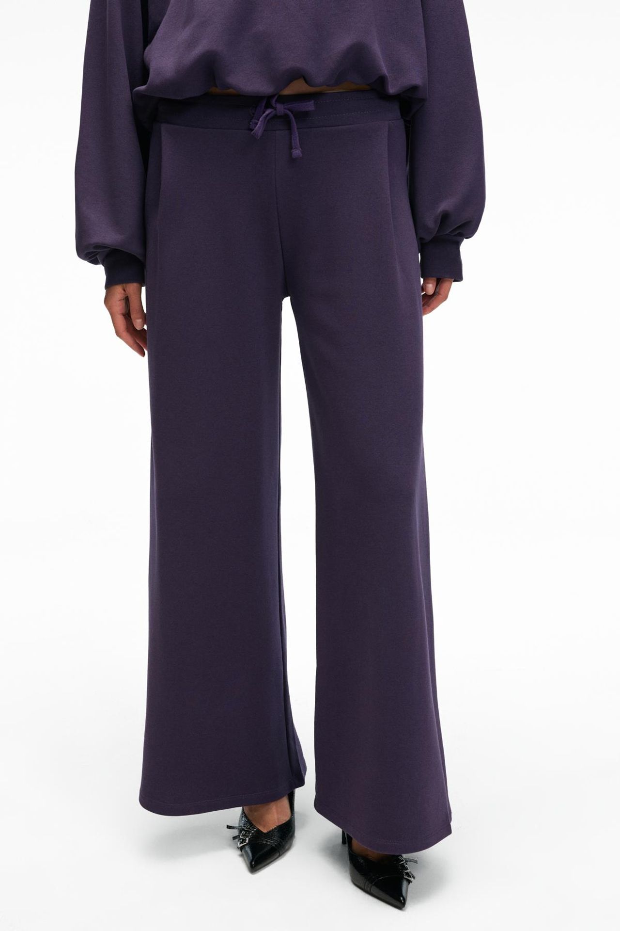 GRIMELANGE Oversized Wide-Leg Drawstring Sweatpants 3