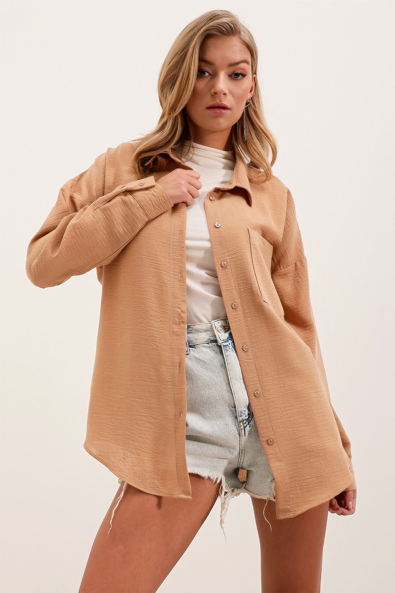 BDART Linen Blended Shirt with Button Closure 4