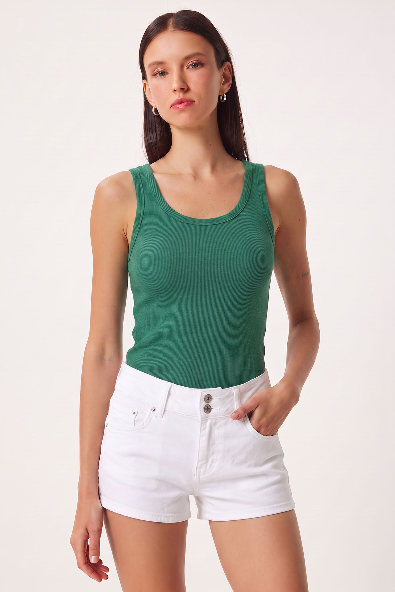 ISTANBUL Fitted U Collar Knitted 2- Pack Tank Top 2