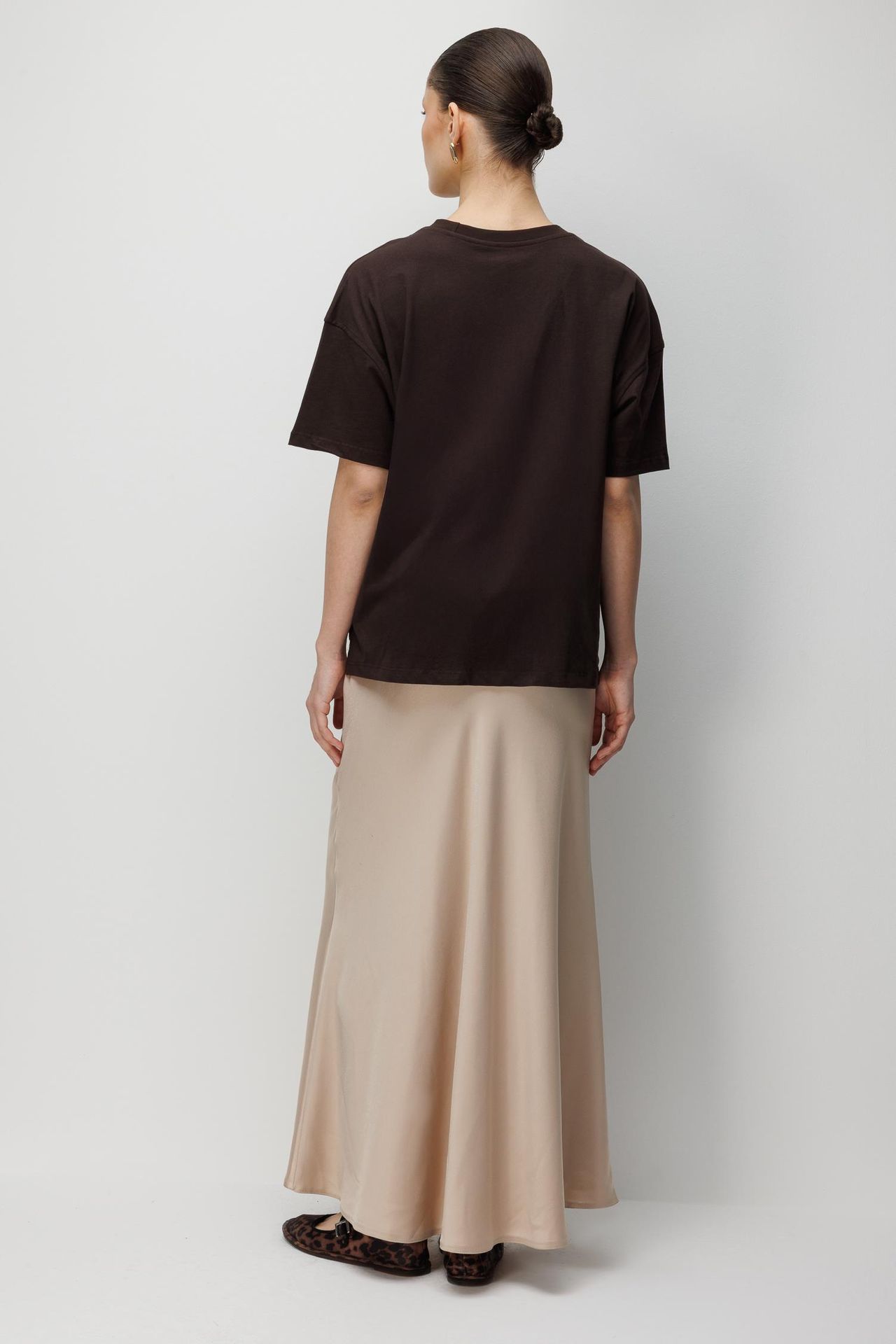MIXRAY Oversized Crew Neck Plain T-Shirt with Slit 5