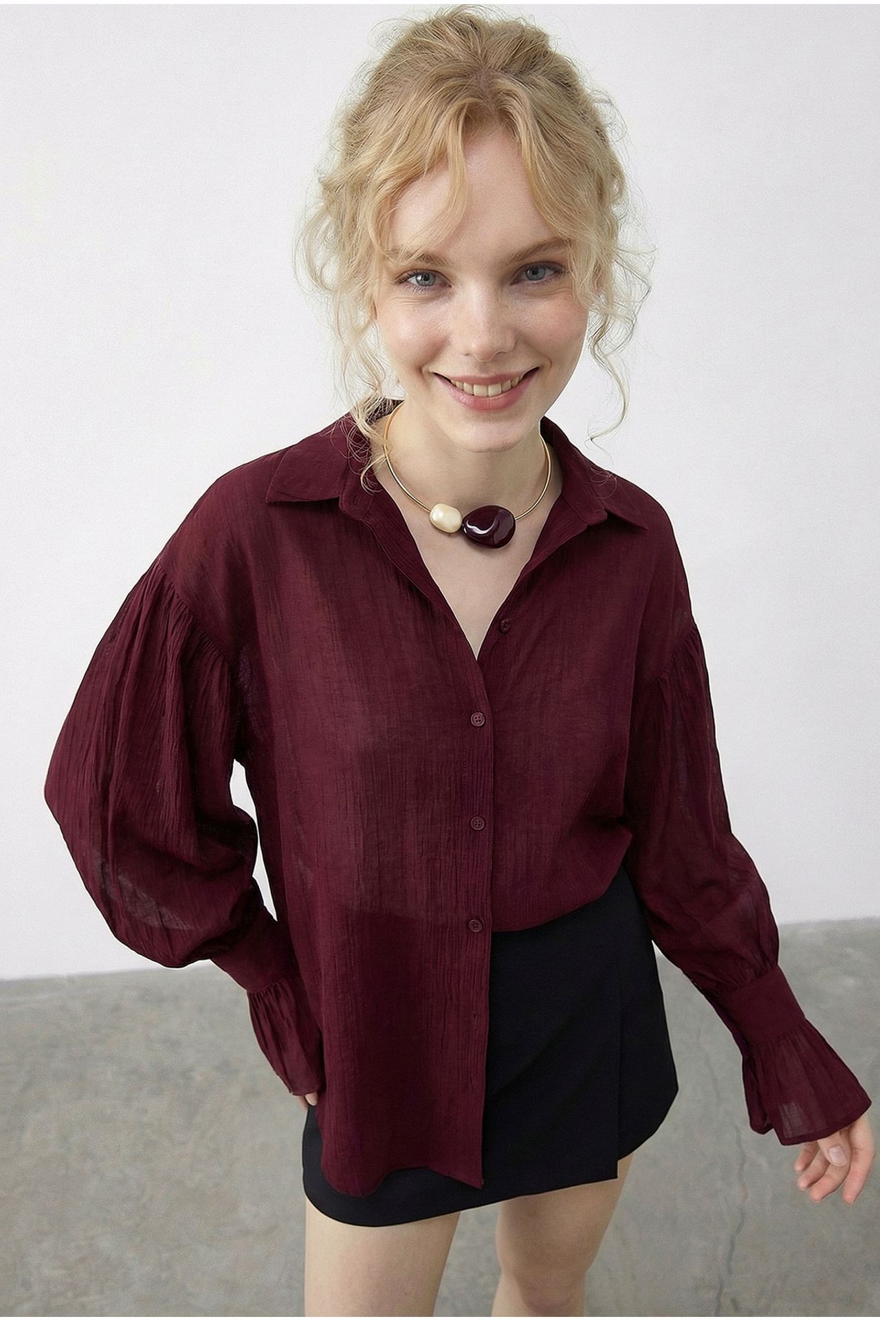 LUCCI Oversized Frilly Button-Up Shirt 4