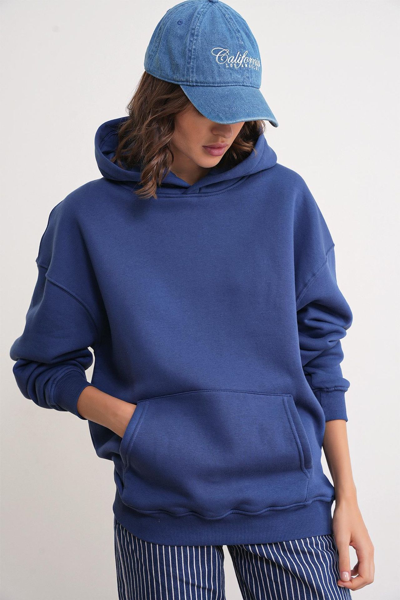 Mixray Oversized Hooded Sweatshirt with Pocket 3