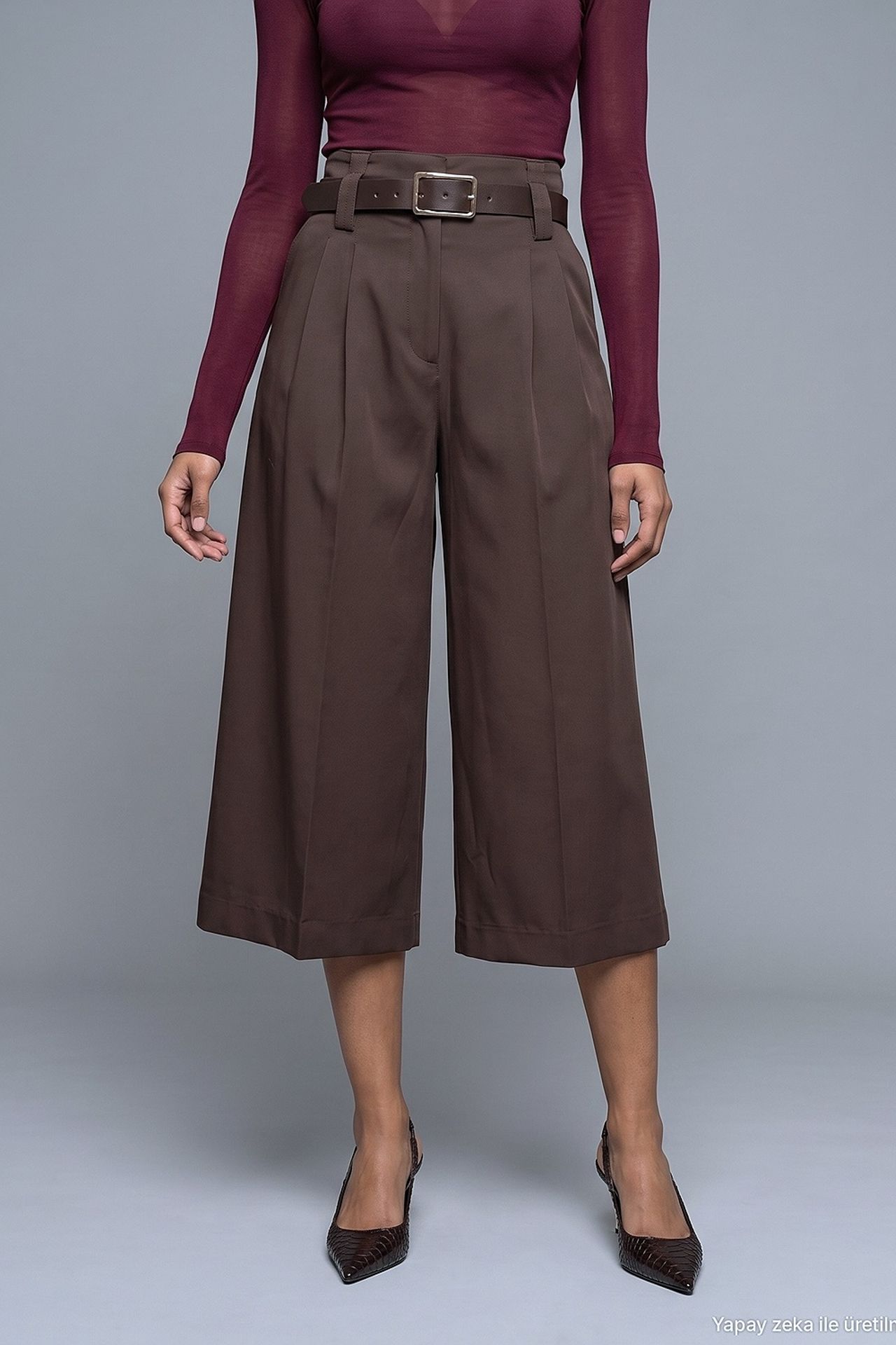 DILVIN Women's Tailored Shorts 3
