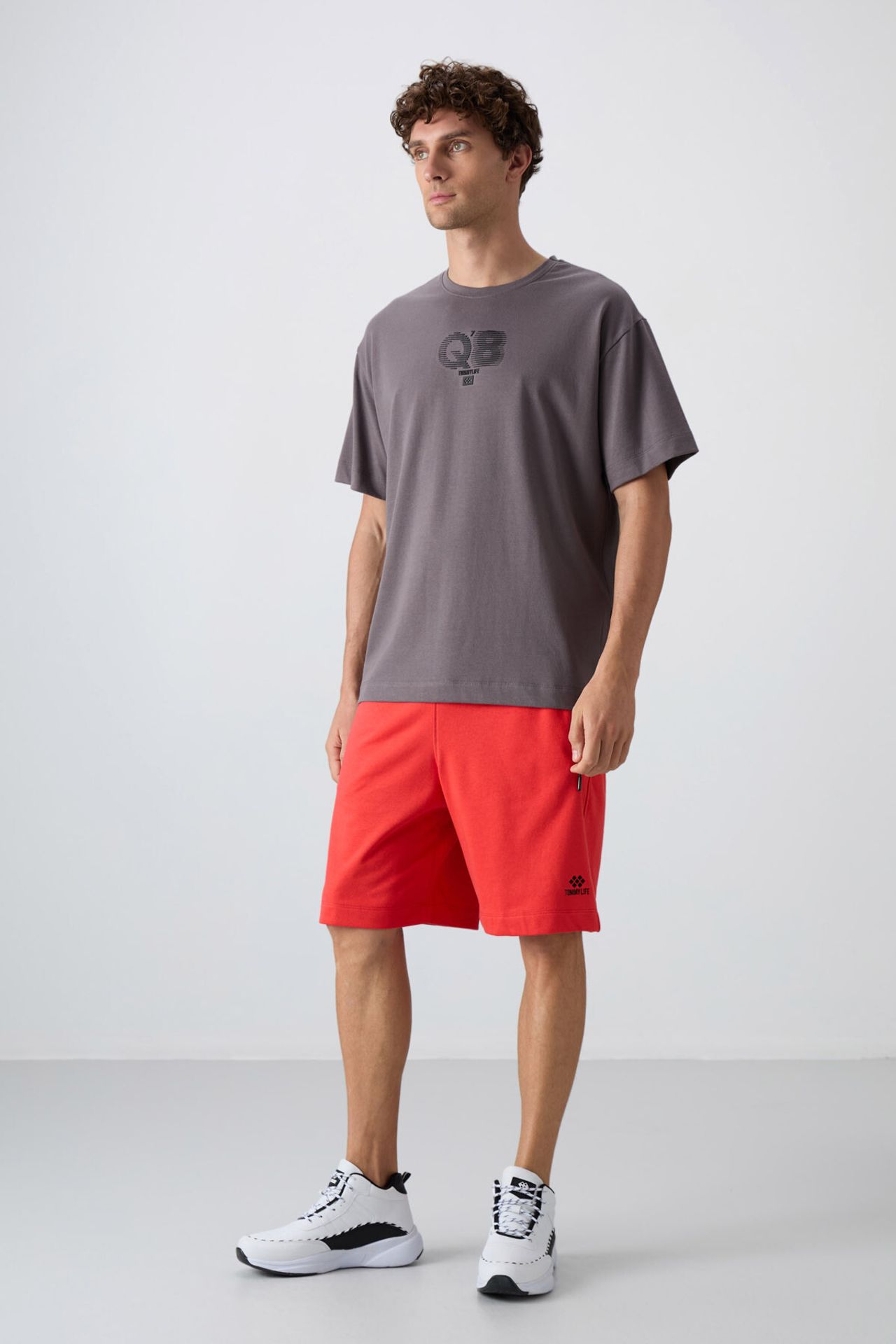 TOMMY Oversized Printed Logo Crew Neck T-Shirt 2