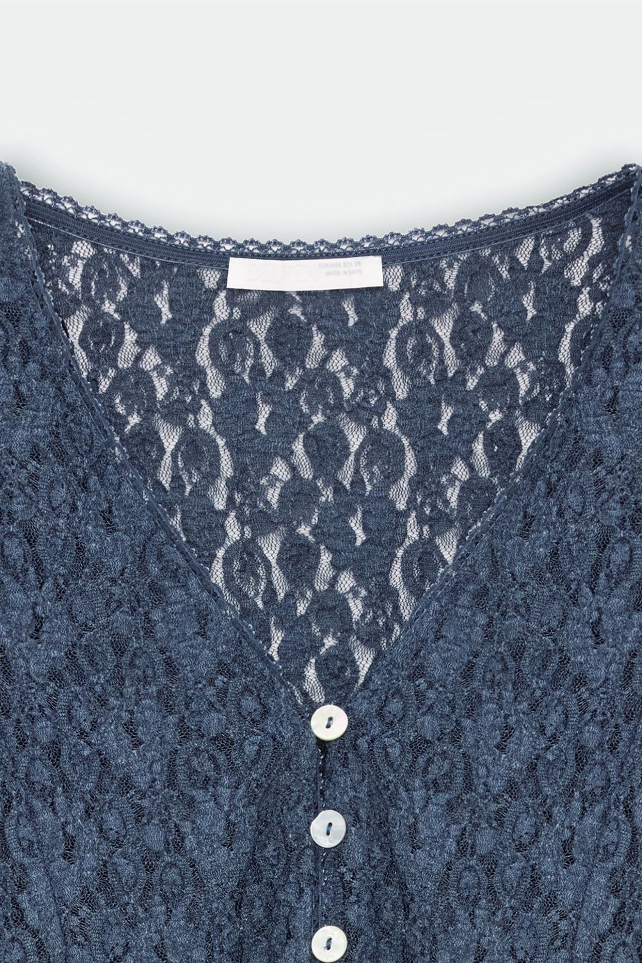 DILVIN Lace V-Neck Button Cardigan 8