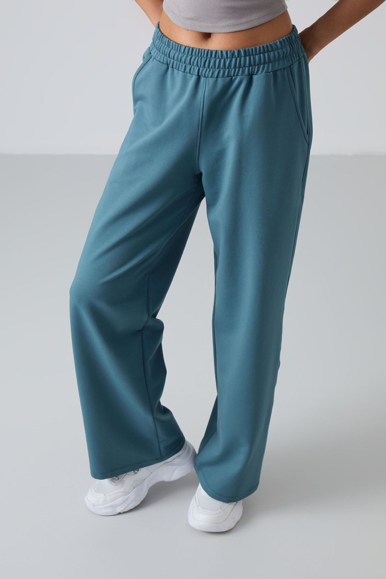 TOMMY Wide-Leg Pull-On Sweatpants 2