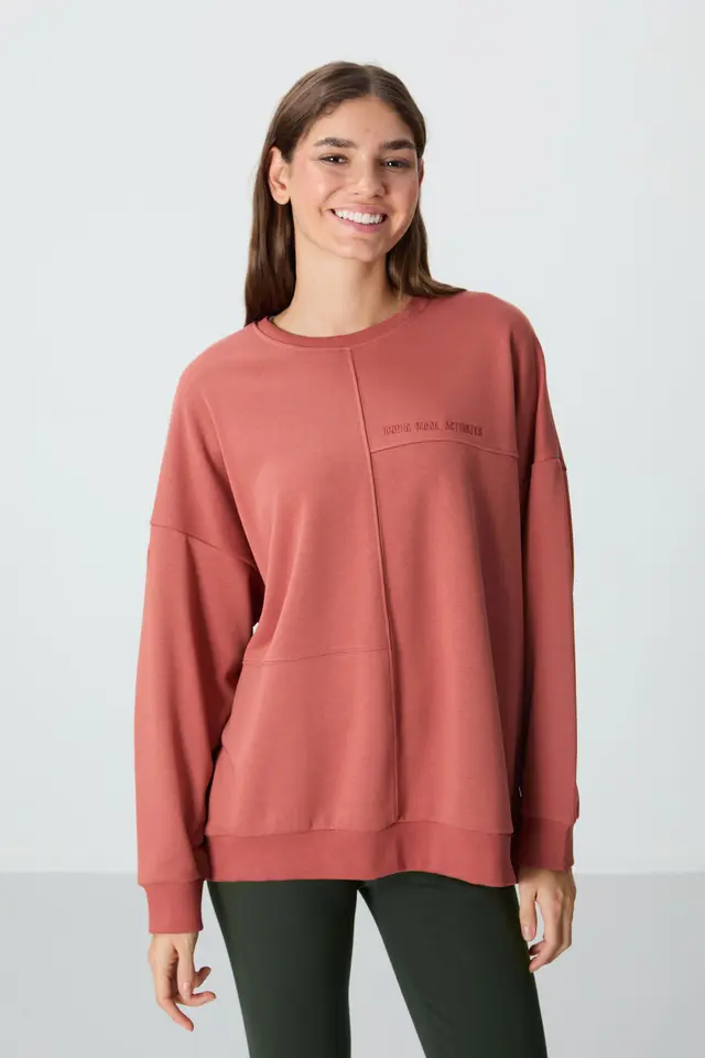 TOMMY Oversized Crew Neck Sweatshirt