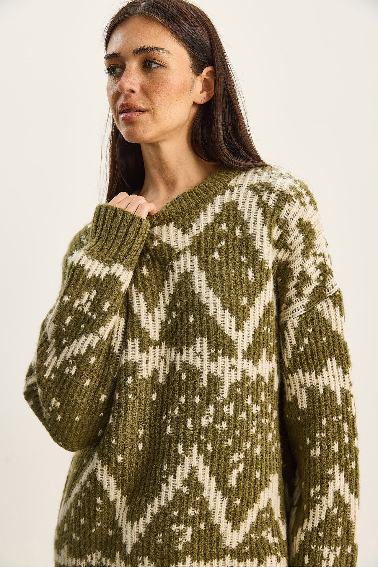 LUCCI Oversized Ethnic Knit Sweater 4