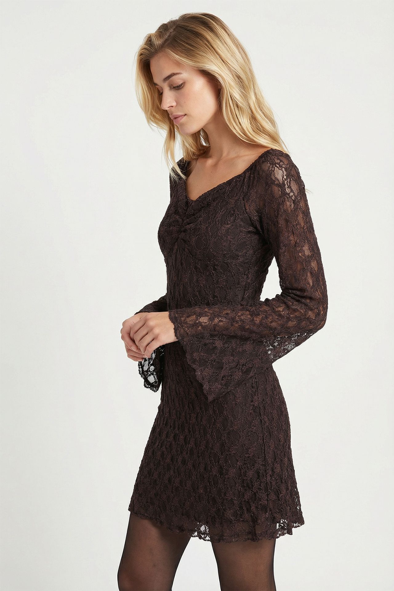 ISTANBUL Fitted Lace Mini Dress 3