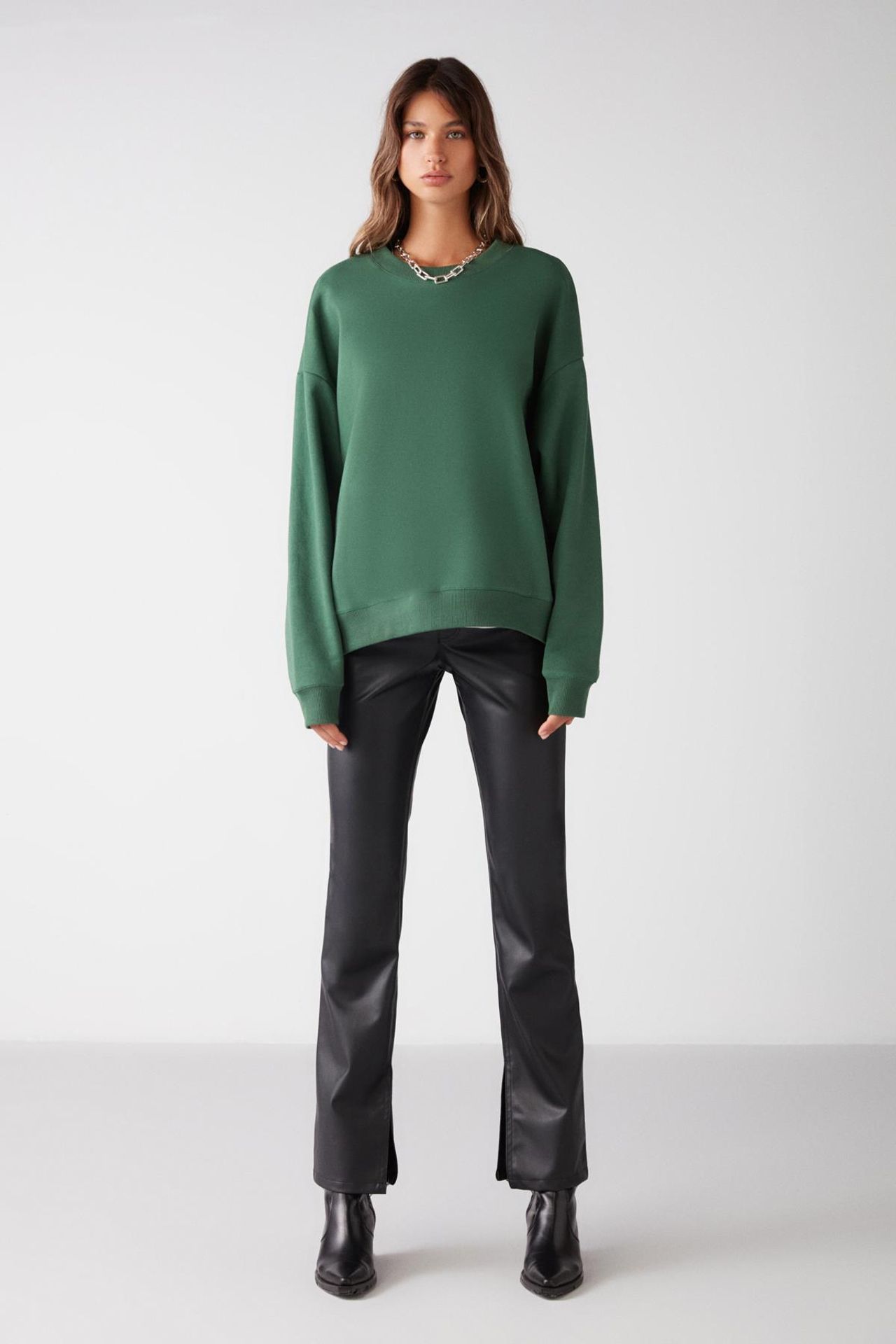GRIMELANGE Oversized Crew Neck Sweatshirt 2