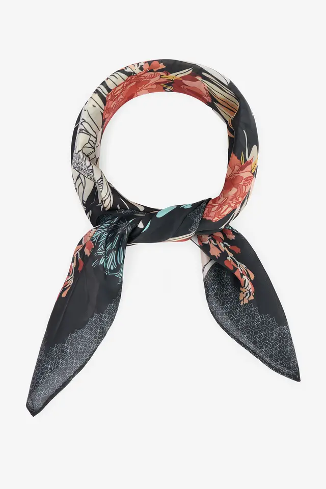PENTI Vanessa Floral Bandana