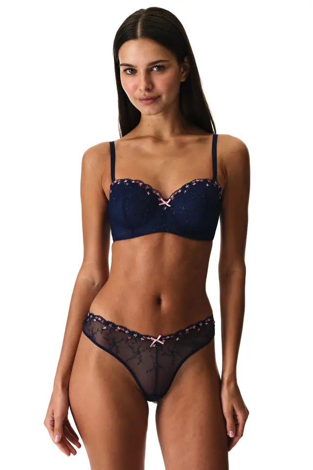 PENTI Lotus Embroidered Floral Padded Bra
