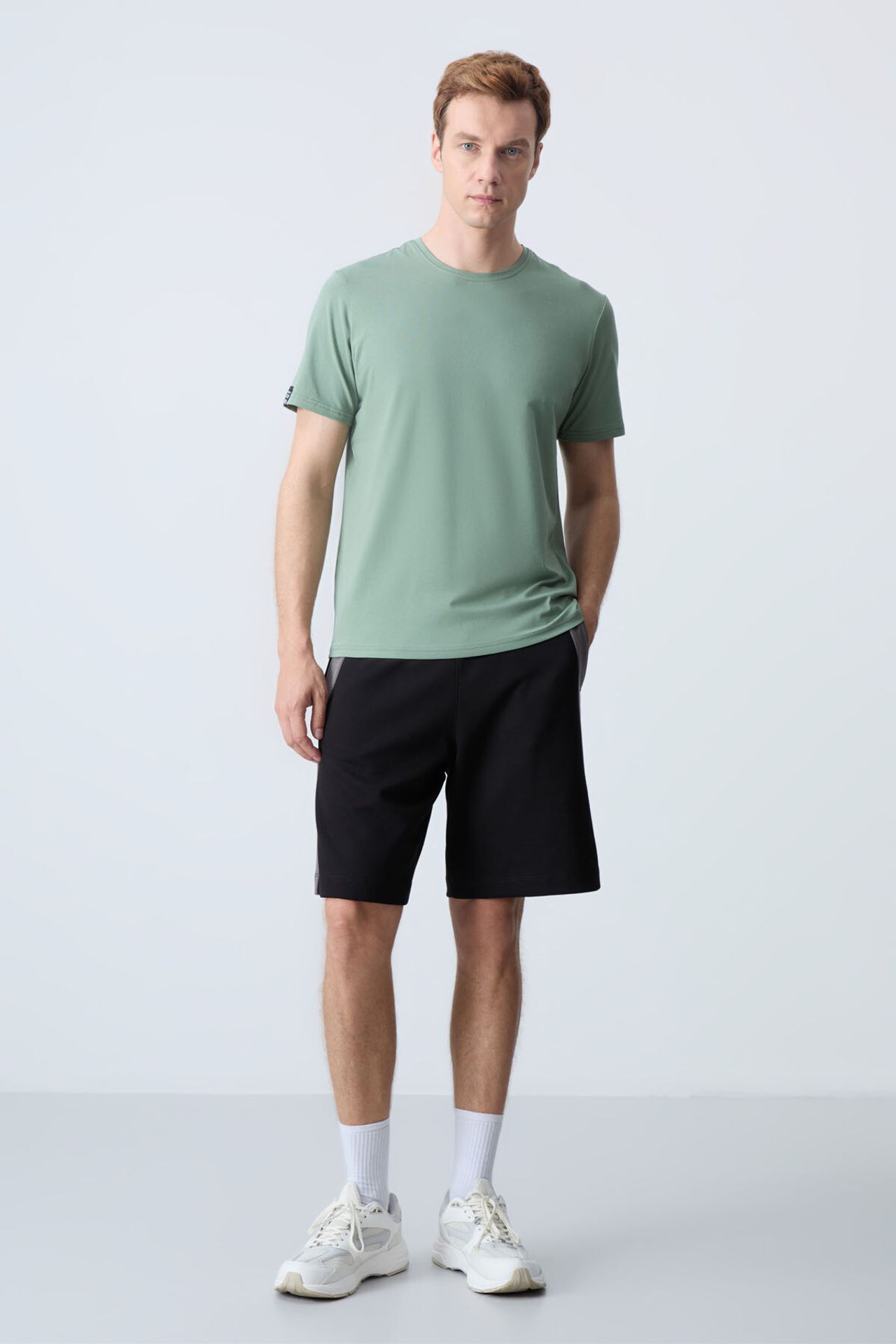 TOMMY Men's Cotton Blend Sweat Shorts 5