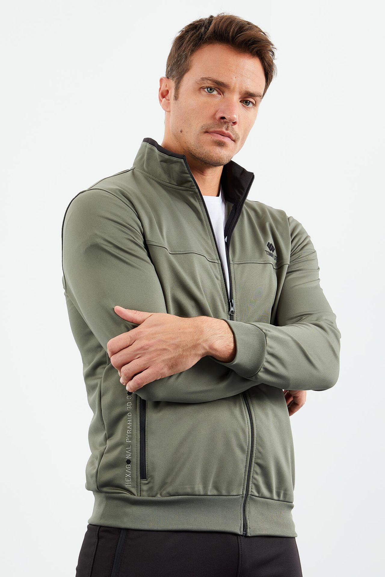 TOMMY Men's Scuba Knit Active Set With Zipper Collar 6