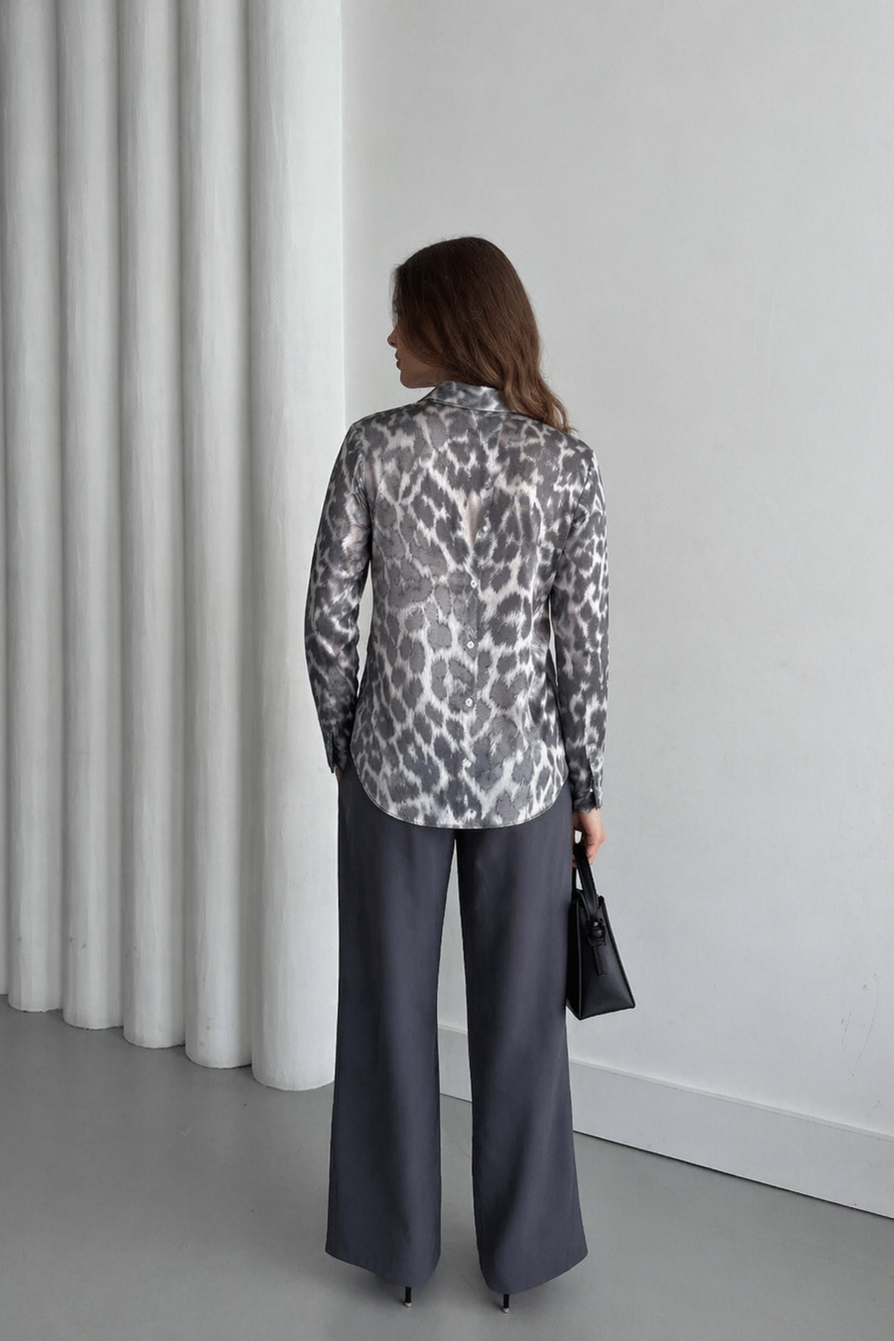 MY FASHION Leopard Print Button-Up Shirt 2