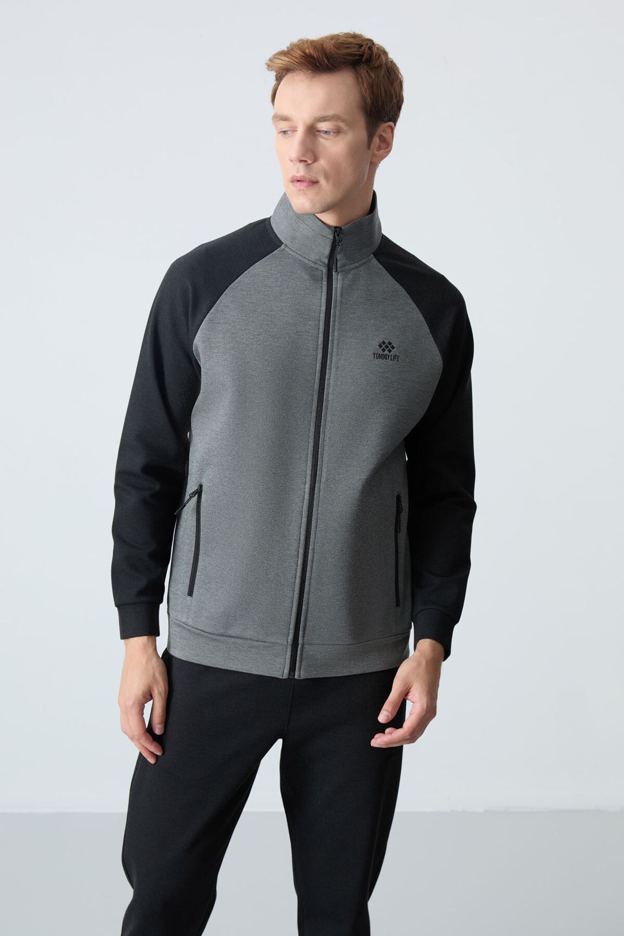 TOMMY Men's Color-blocked Knit Active Set 2