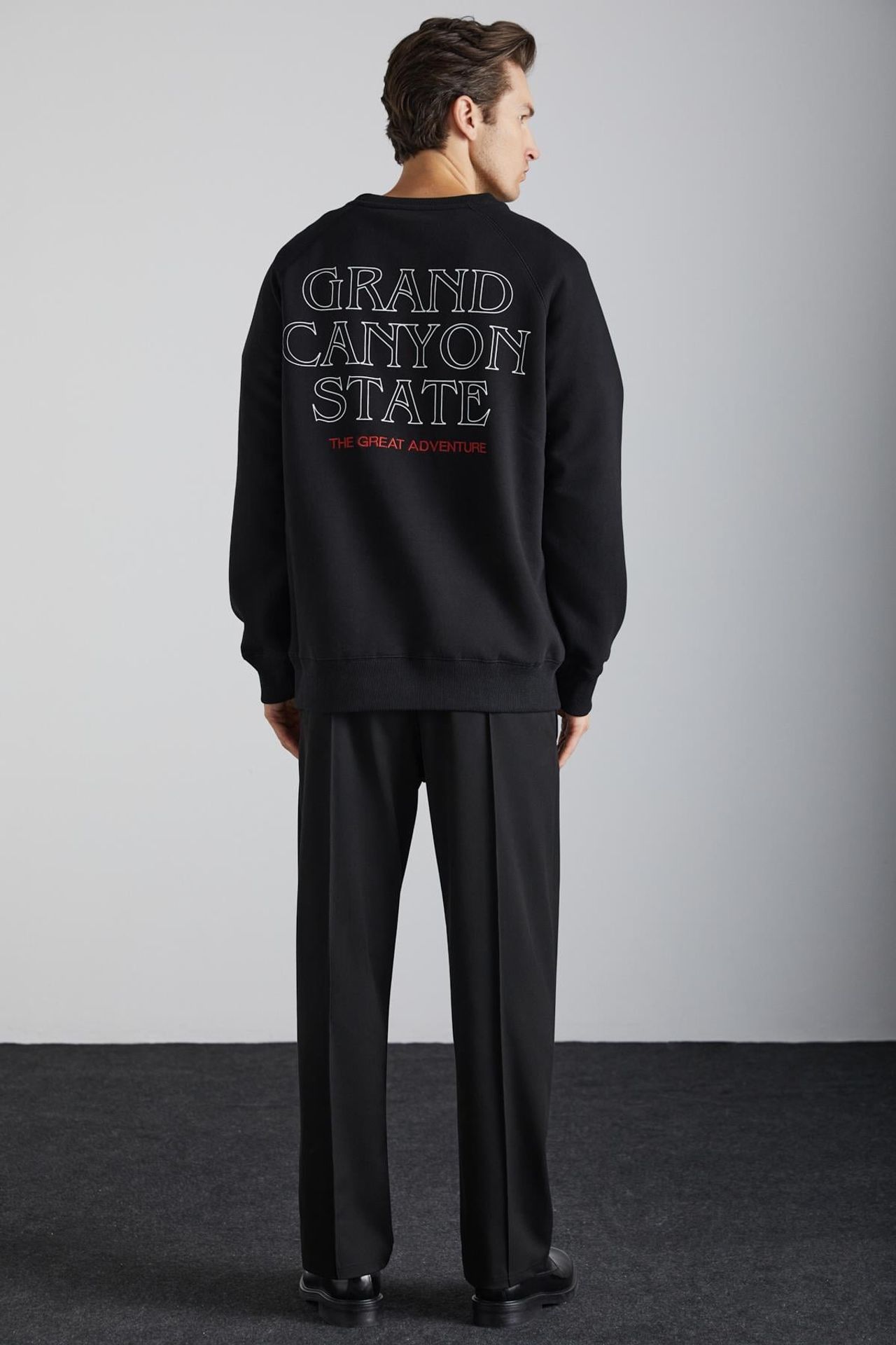 GRIMELANGE Regular Fit Crew Neck Sweatshirt 6