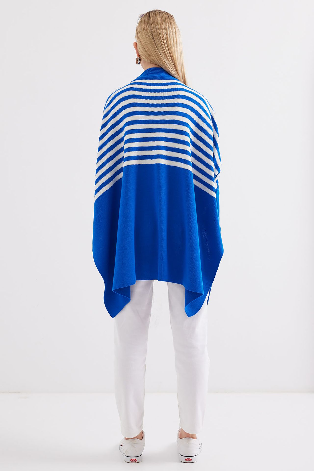 BDART Oversized Acrylic Crew Neck Jumper 6