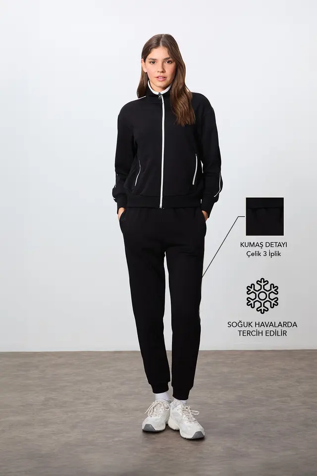 TOMMY Oversized Zip-collar Sweatshirt And Pants Set
