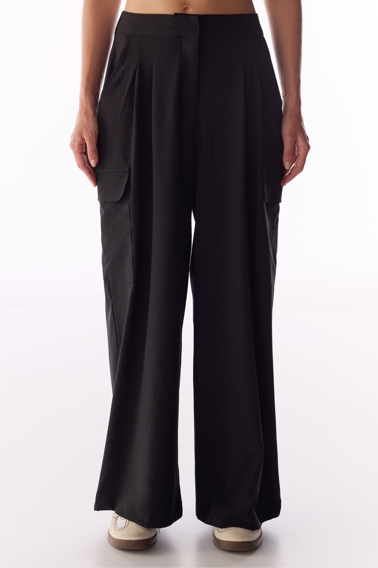 PENTI Pleated High Waist Cargo Parachute Pants 5