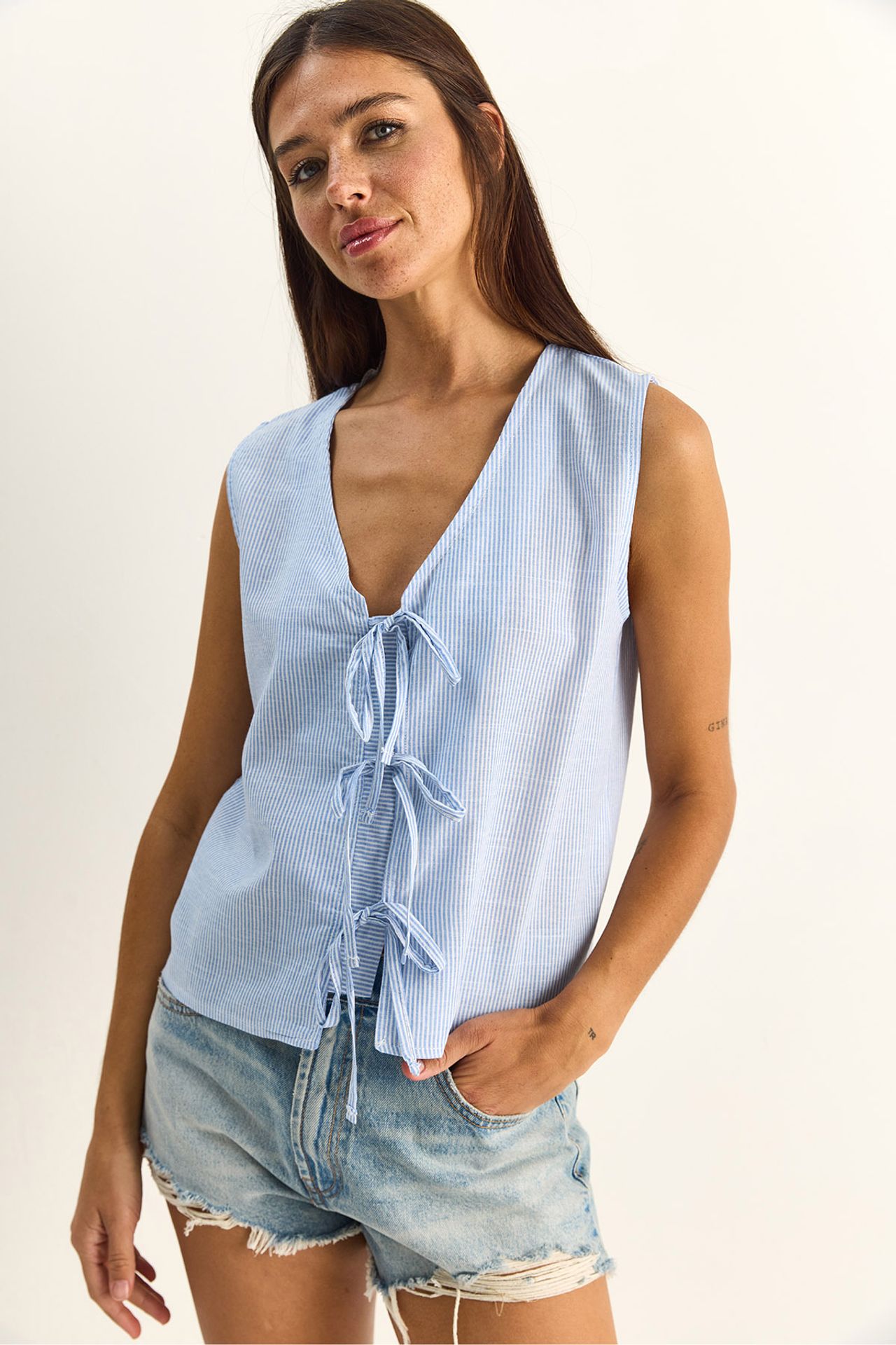LUCCI Striped V-Neck Blouse with Tie Detail 1