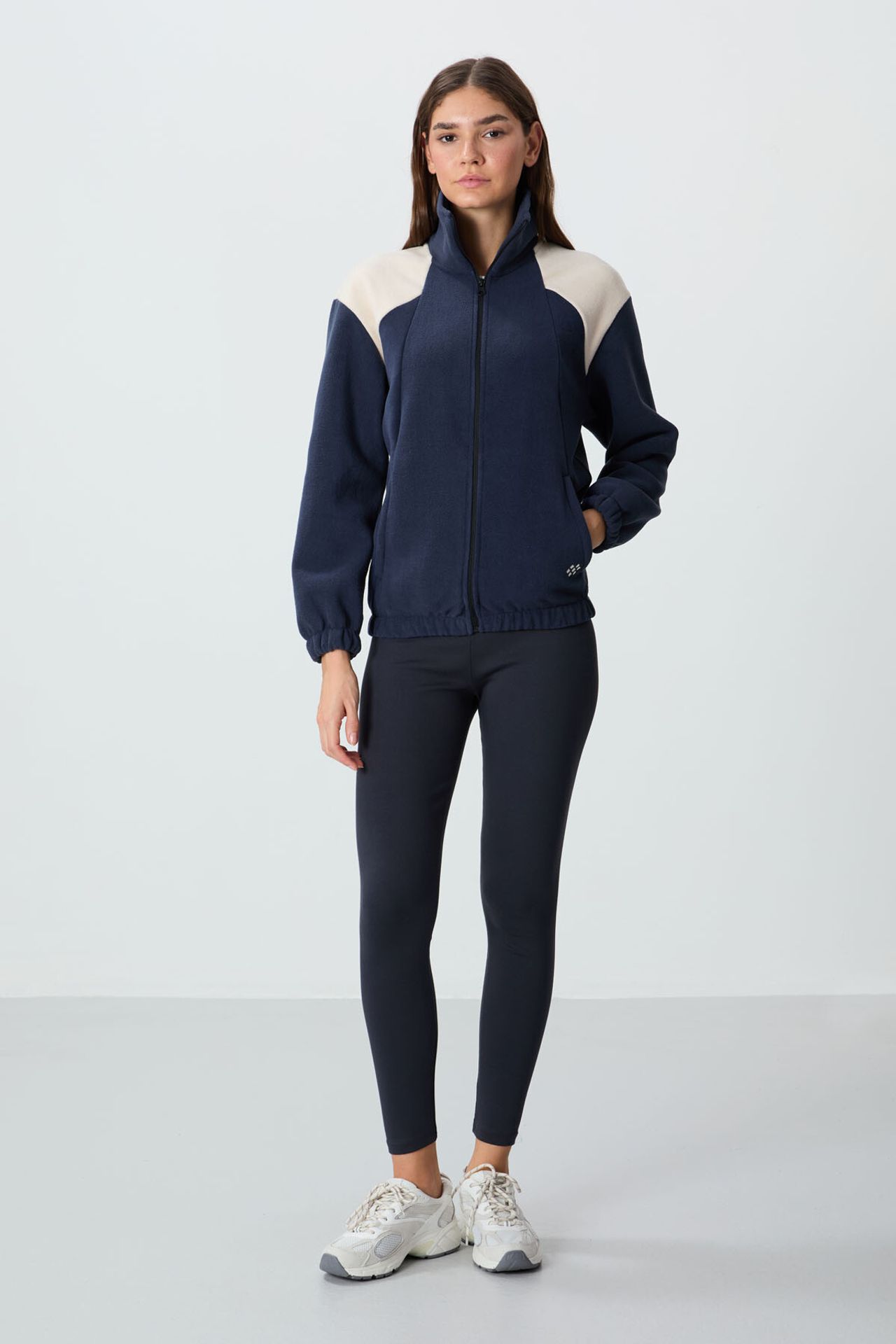 TOMMY Color Block Oversized Zip-Collar Sweatshirt 5