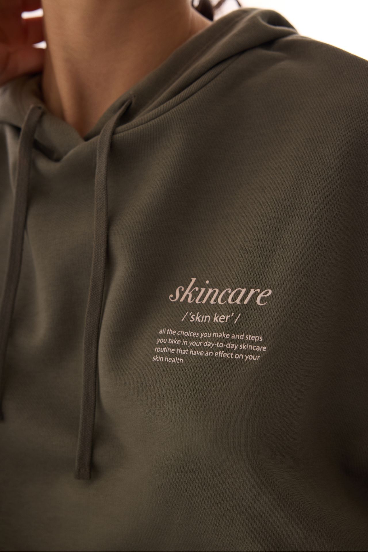 PENTI Hooded Crop Long Sleeve Sweatshirt 5
