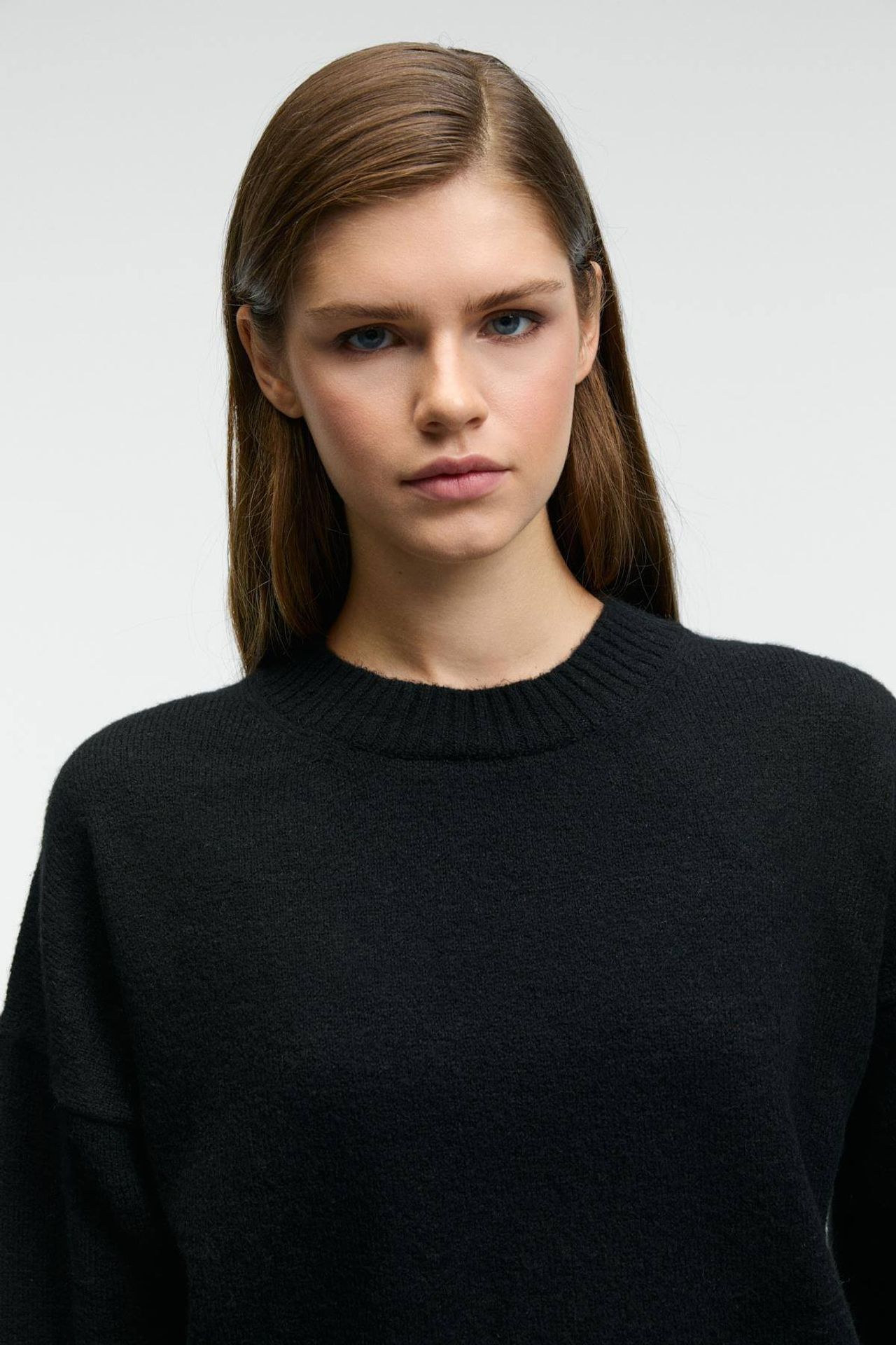 GRIMELANGE Oversized Ribbed Crew Neck Jumper 4