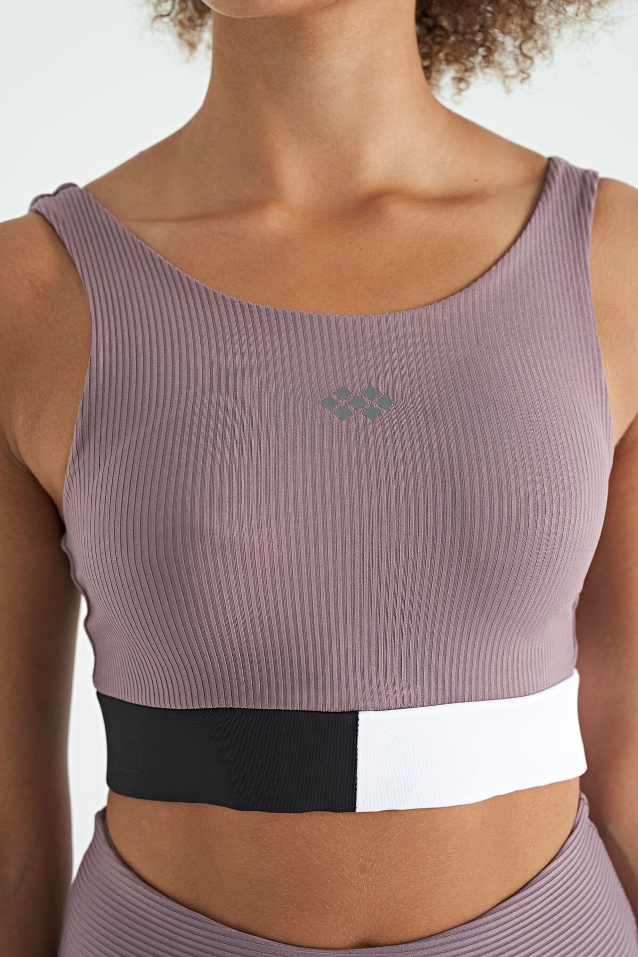 TOMMY Crop Sleeveless Color-block Sports Top 6