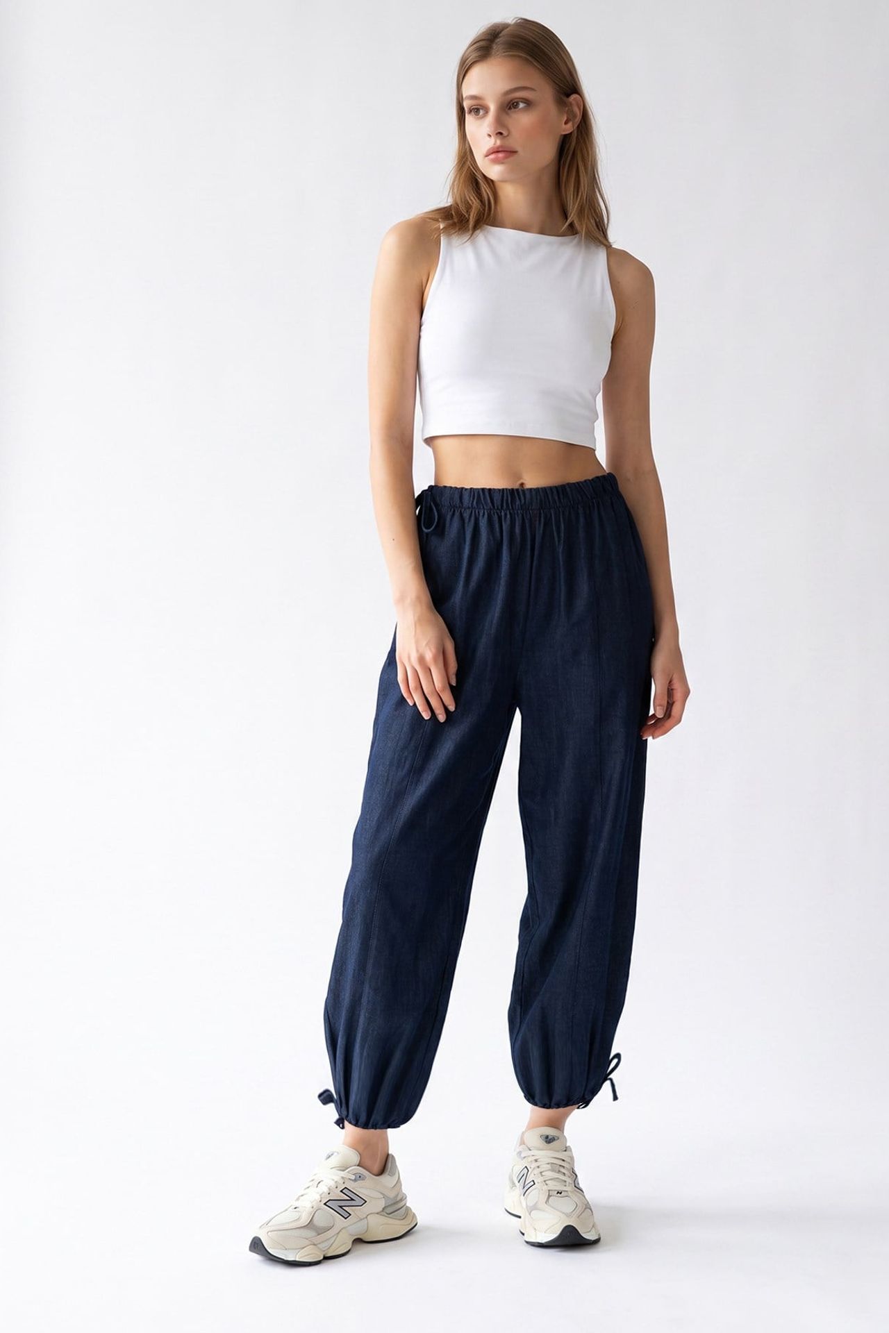 MIXRAY Tencel Straight-Leg Pants 1