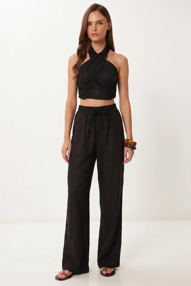 ISTANBUL Halter Blouse And Wide-Leg Trousers Set