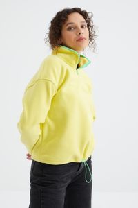 yellow-image-4
