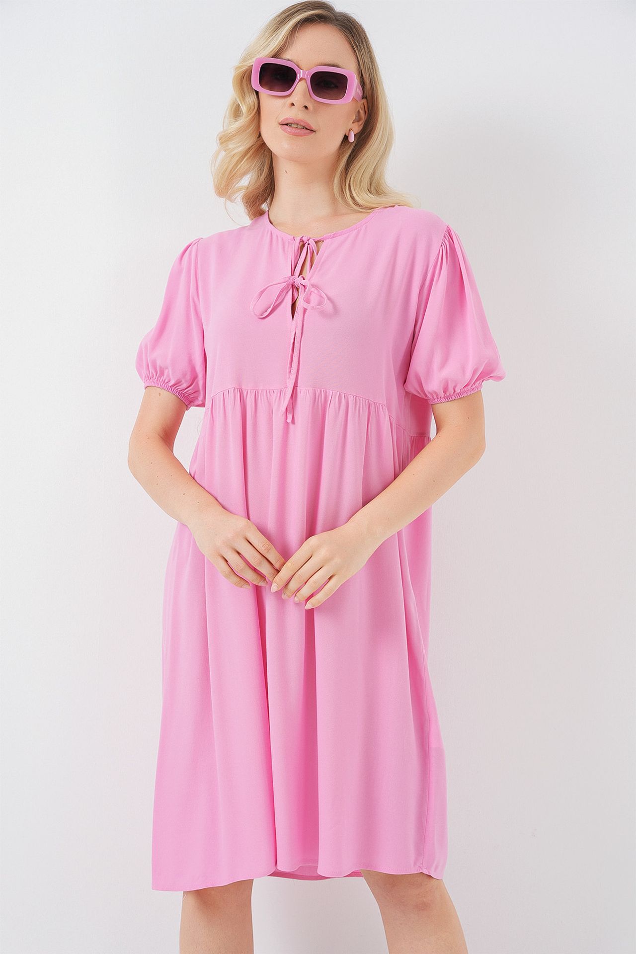 BDART Midi Dress with Bow Tie Closure 1