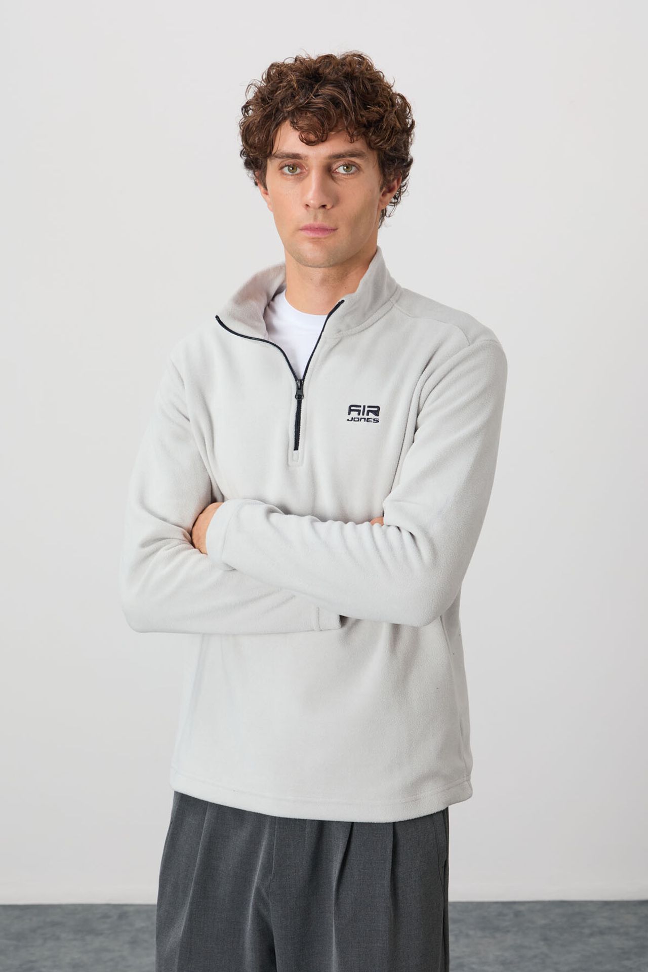 TOMMY Men's Plush Half-Zip Sweatshirt 4