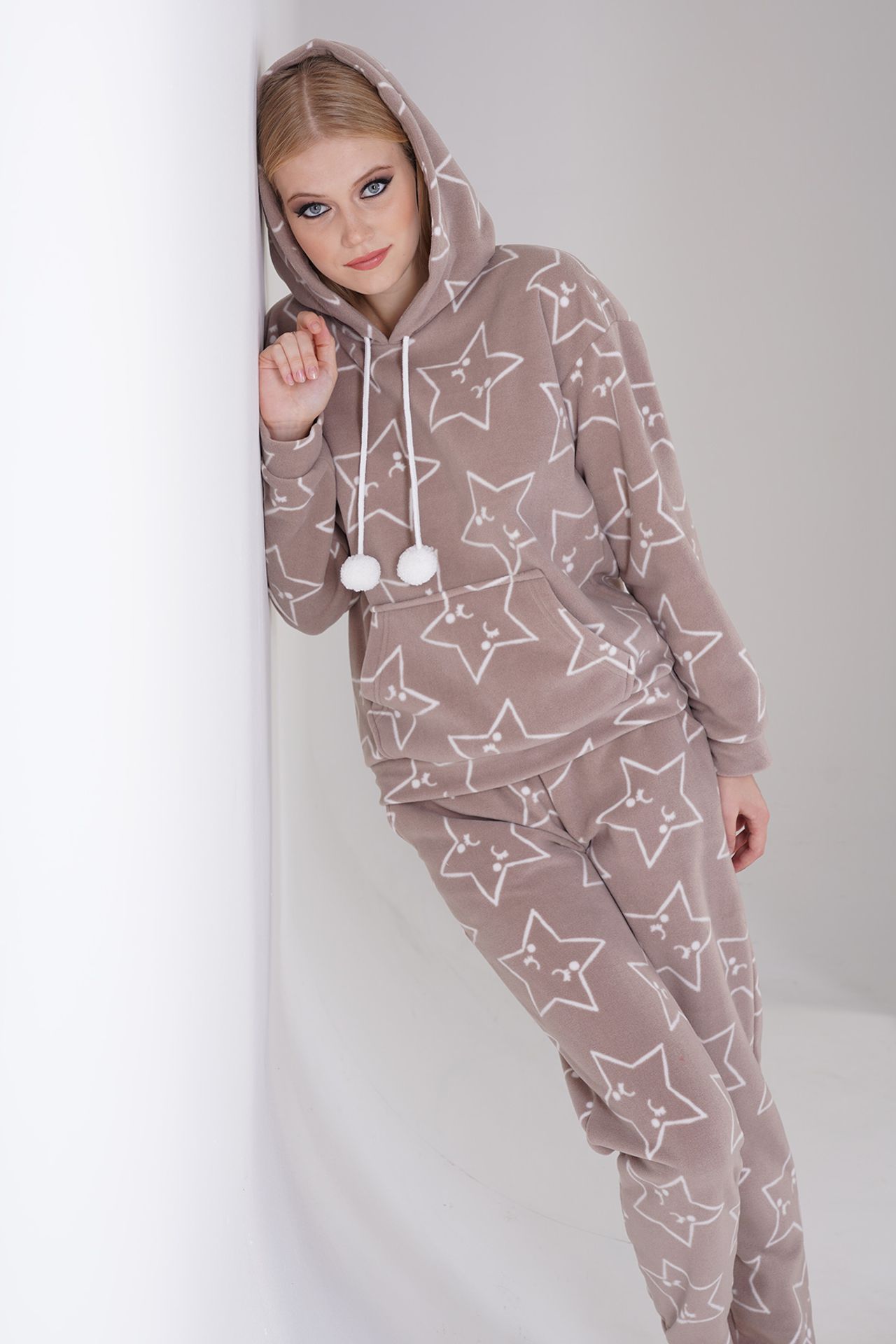 YAKE Kapüşonlu Yıldızlı 2 Parçalı Pijama Takımı 3