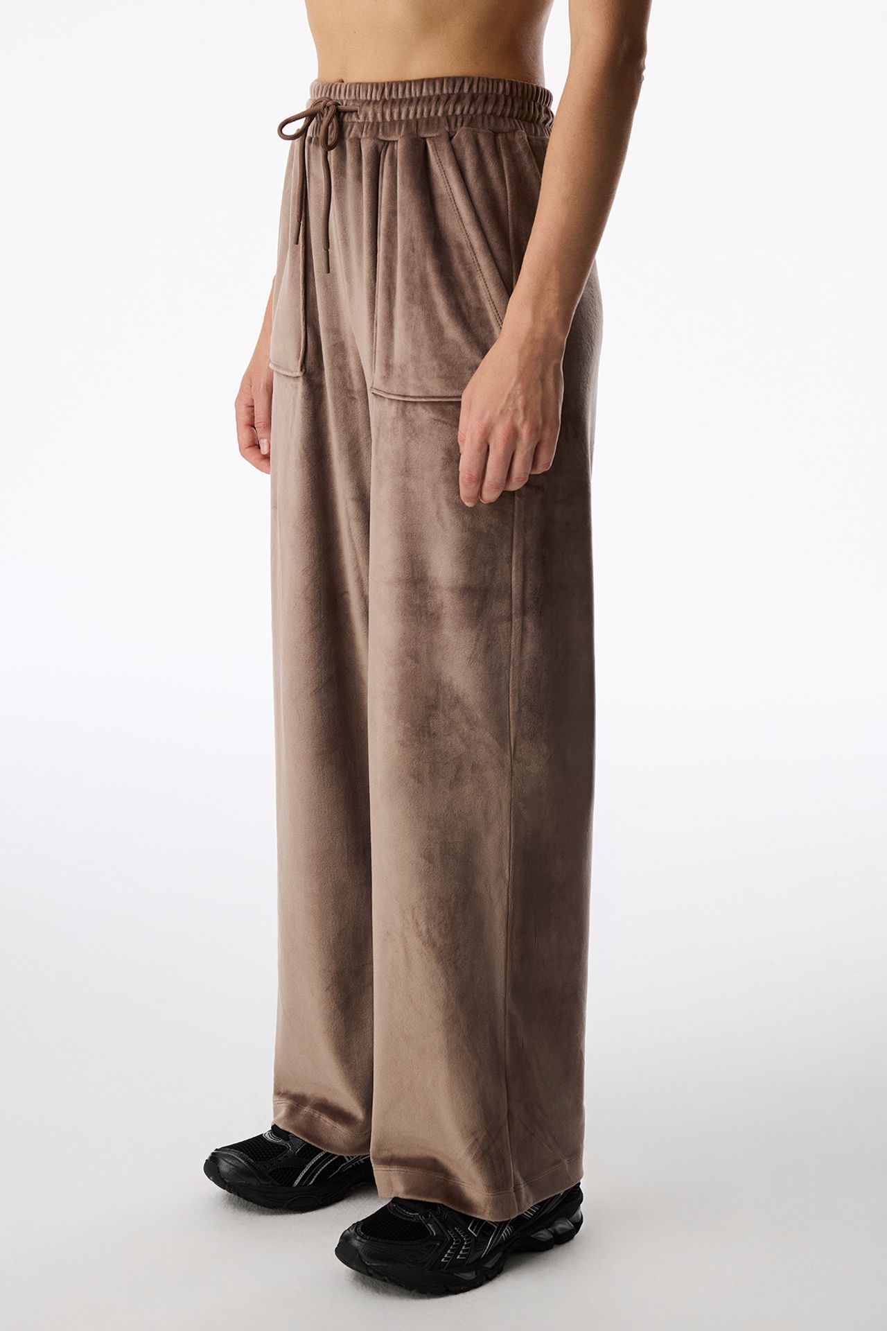 PENTI Soft Velvet Front Pocket Trousers 2