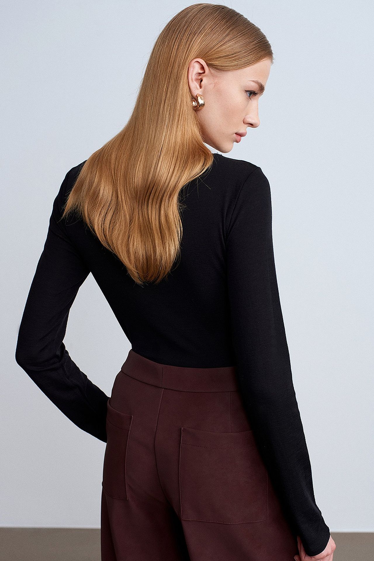 DILVIN Fitted Wool Knit Cowl Neck Blouse 2