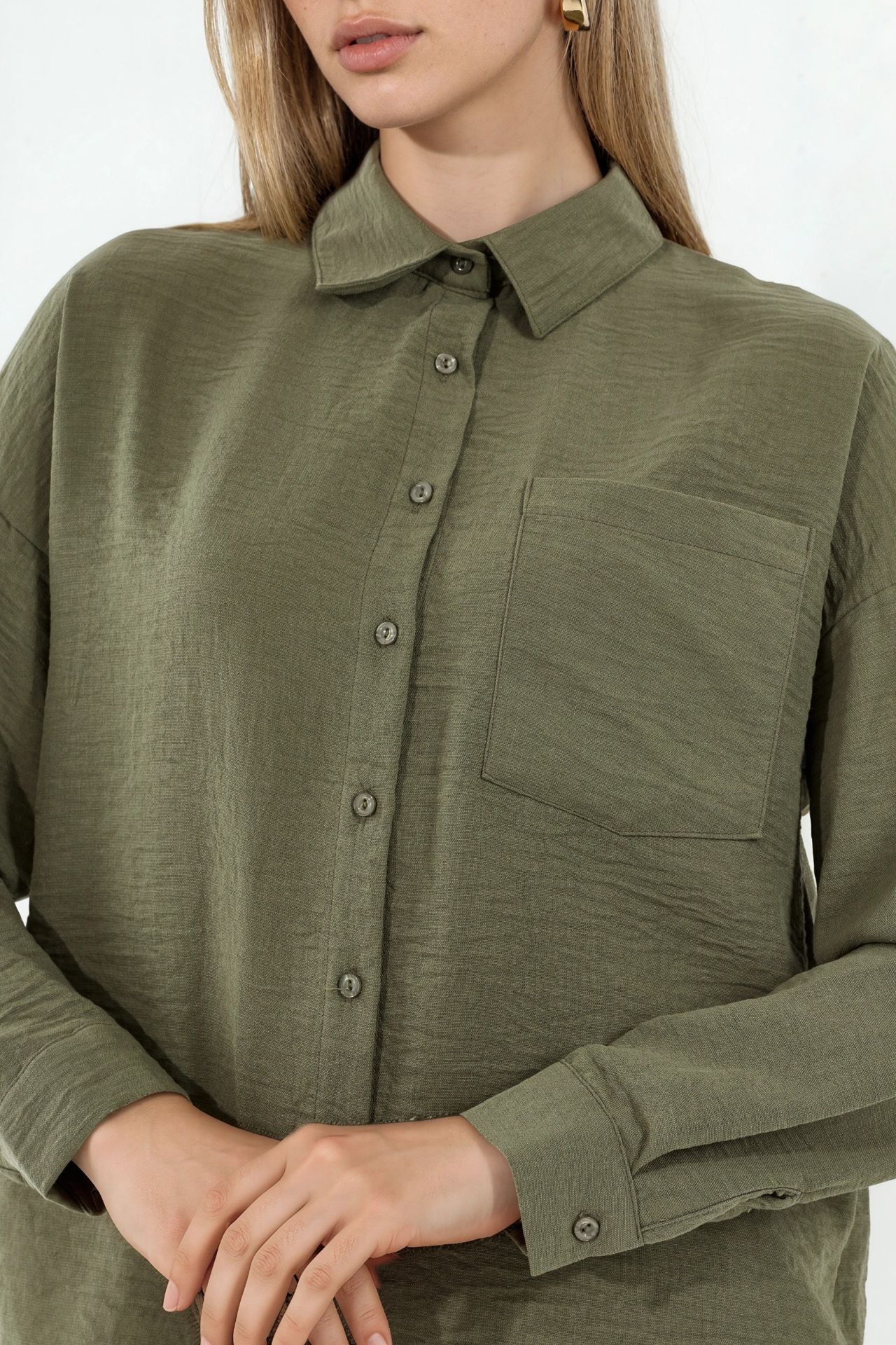 BDART Linen Blended Shirt with Button Closure 4