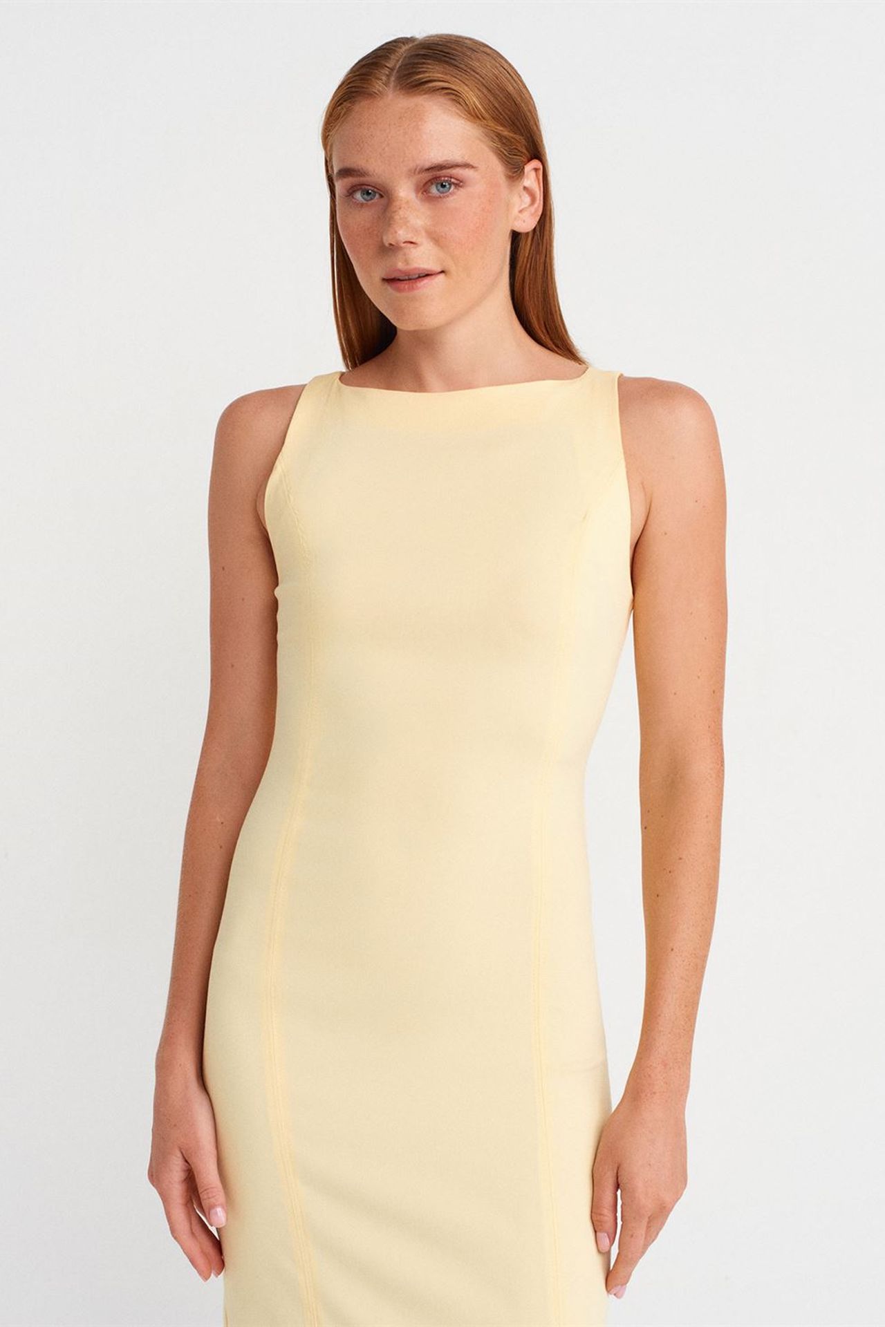 DILVIN Sleeveless Midi Bodycon Dress With Slit 4
