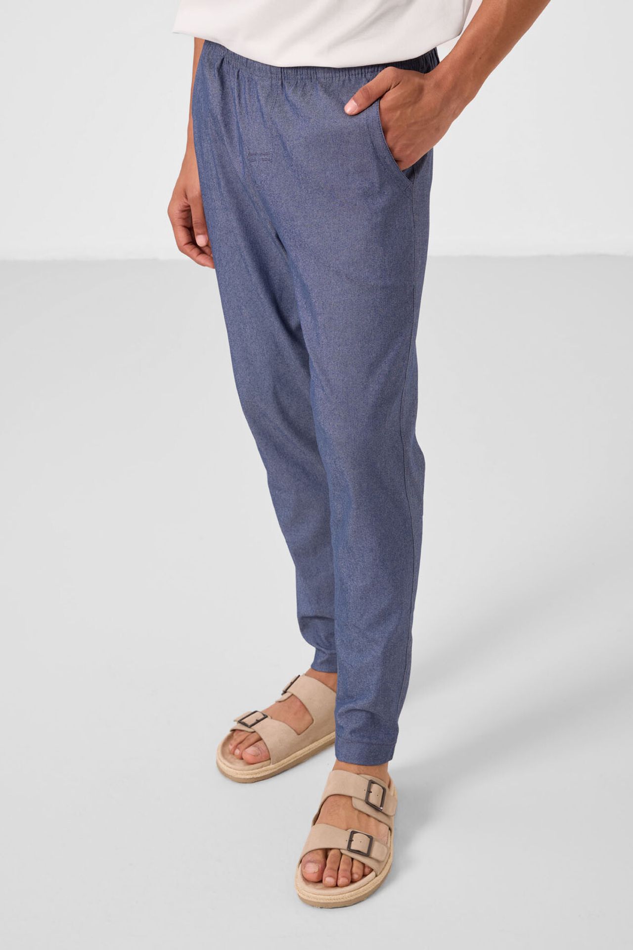 TOMMY Men's Straight-leg Gabardine Chinos 4