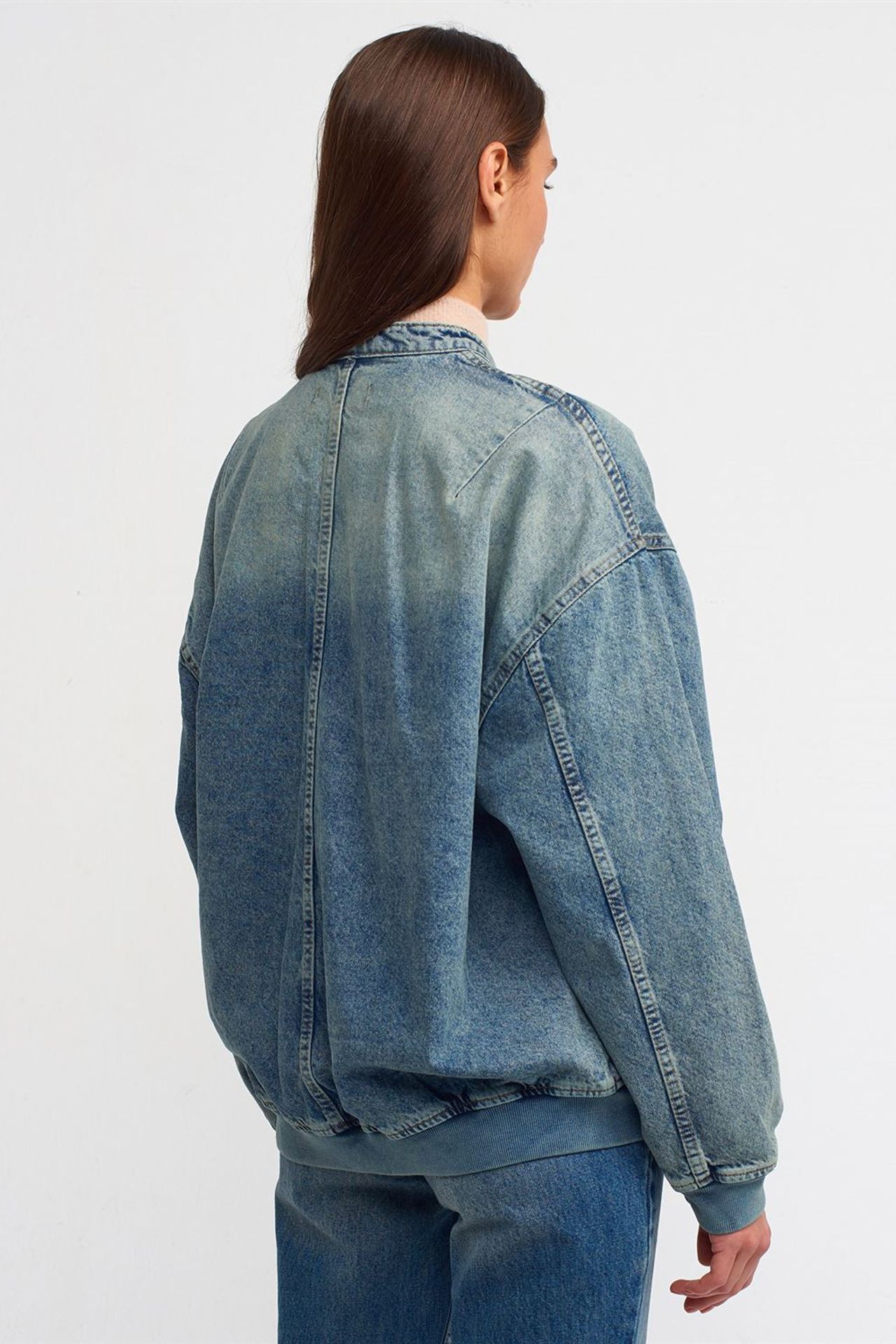 DILVIN Oversized Bomber Jacket 2