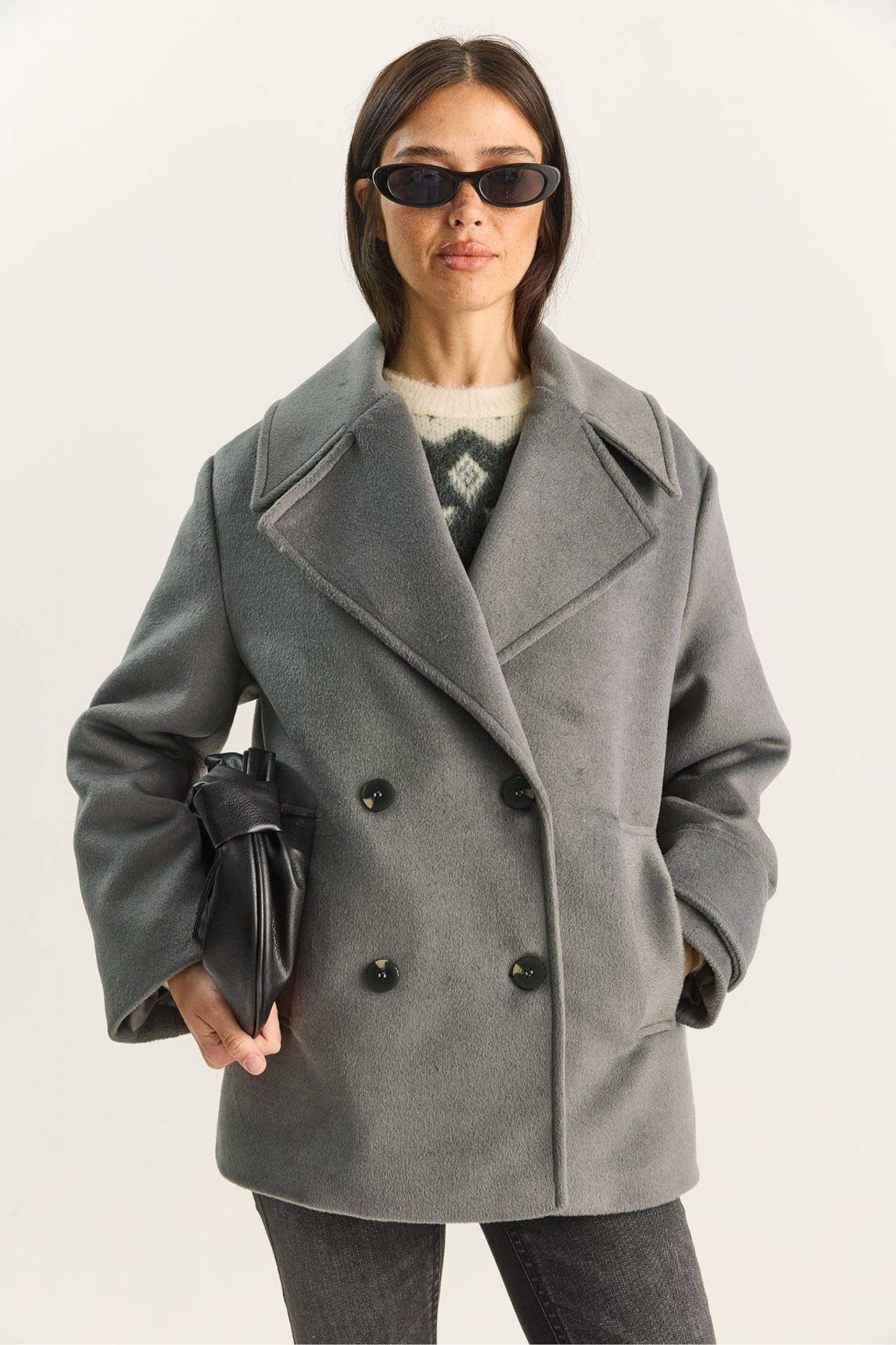 LUCCI Oversized Coat with Pockets 4