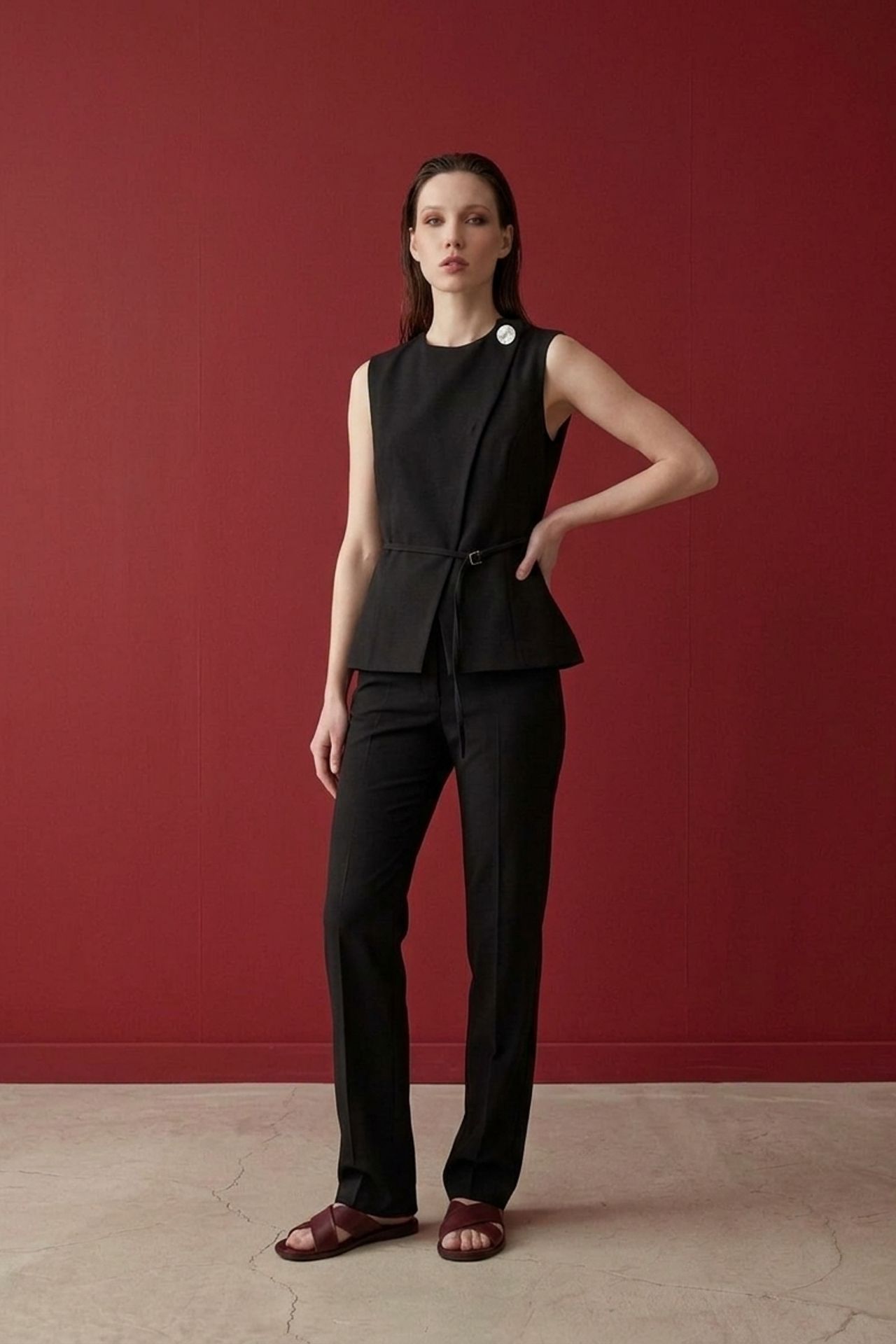 MY FASHION Belted crepe waistcoat 2